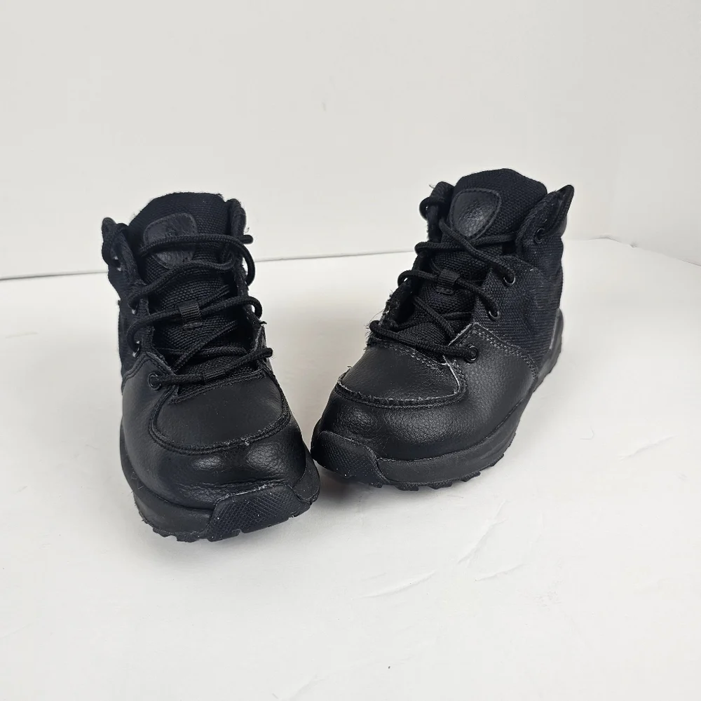 BOYS' TODDLER NIKE MANOA LEATHER BOOTS Sz 10C Lugged Rubber Sole‎